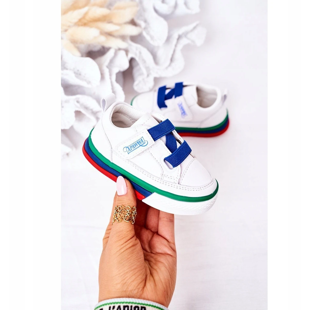 Apawwa Baskets Pour Enfants à Côtes Blanches Et Bleu Marine Baxter – Image 4