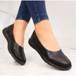 Ballerines Femme Cuir Ajouré Noir EVento 3621 Le Noir