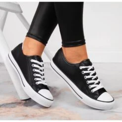 Baskets Basses Atletico En Cuir écologique Noir Le Noir