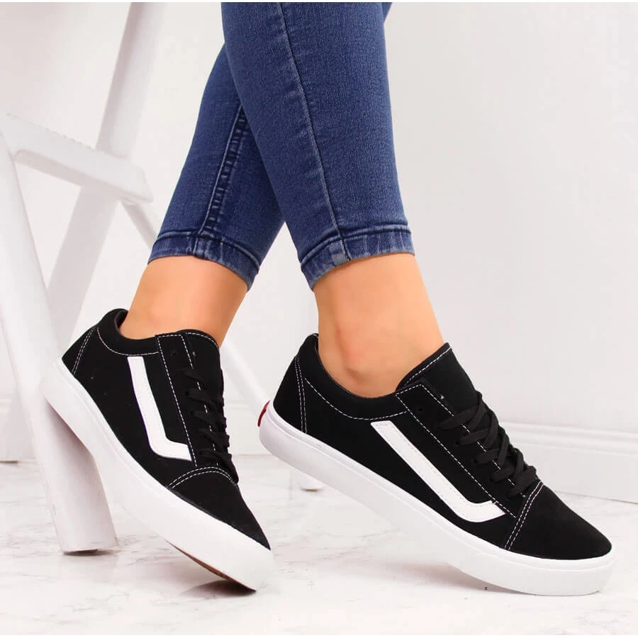 Baskets Basses En Textile Noir Et Blanc Atletico WY18081 – Image 3