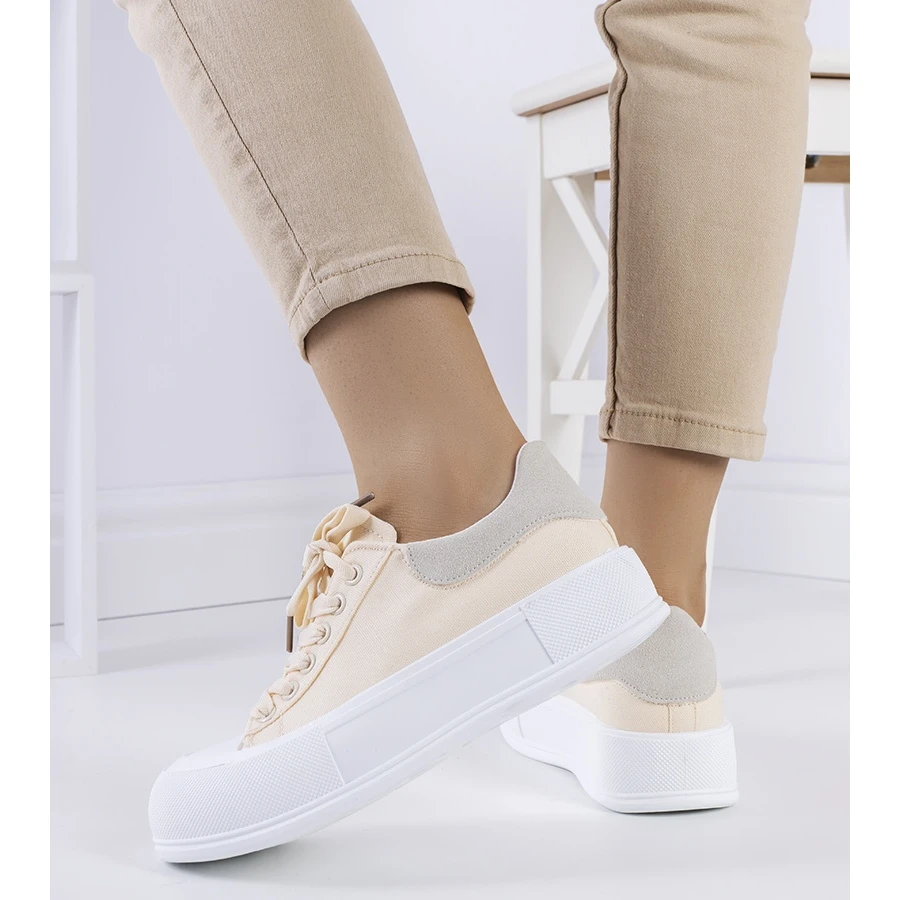 Baskets Beiges Sur La Plateforme Kilkenny – Image 3