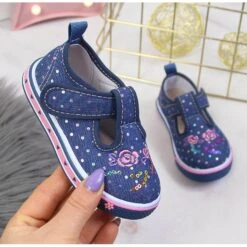 Baskets Pour Fille Avec Velcro Atletico Pois Bleus Bleu Marin