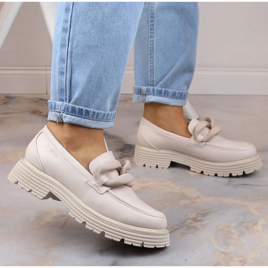 Big Star Talons Hauts Et Mocassins Plateforme Avec Une Chaîne Beige LL274581 – Image 2