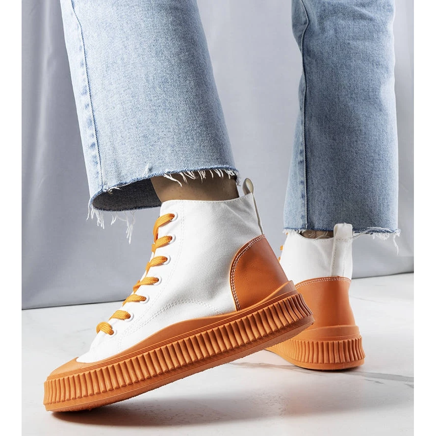 BM Baskets à Plateforme Orange De Terri Blanche – Image 2