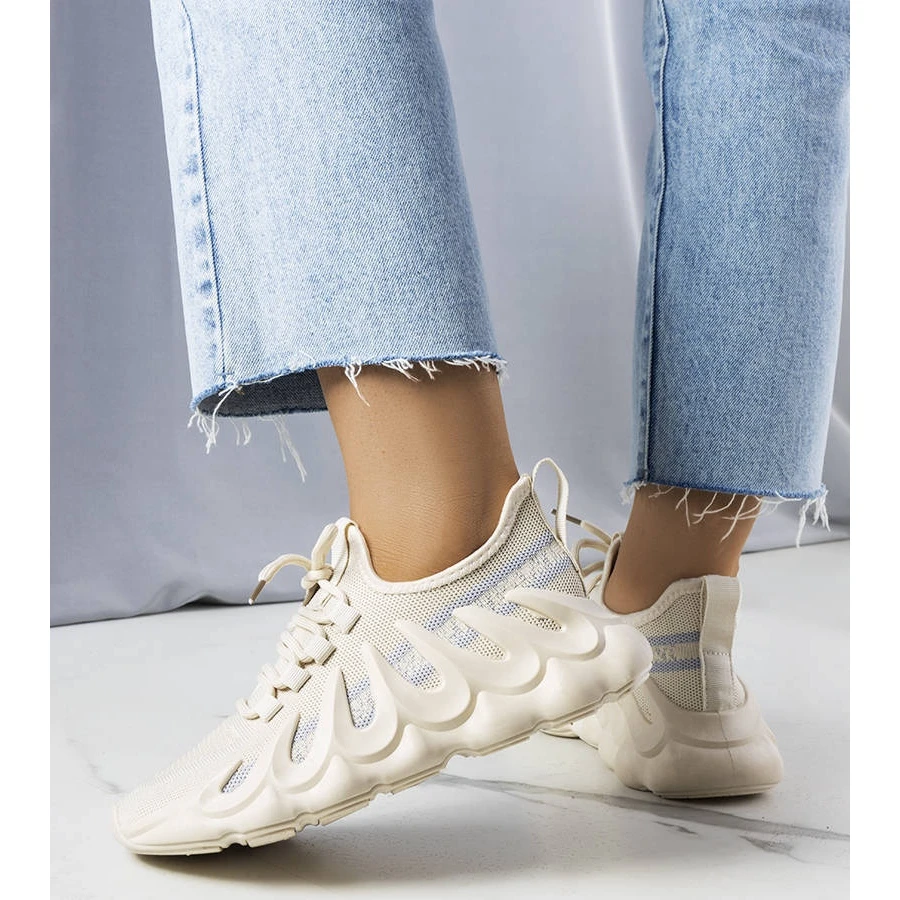 BM Baskets Beiges Sur Une Semelle Beth Tendance – Image 2