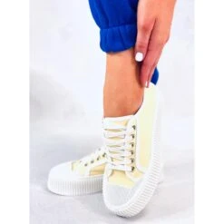 BM Baskets Compensées Femme Dors Jaune