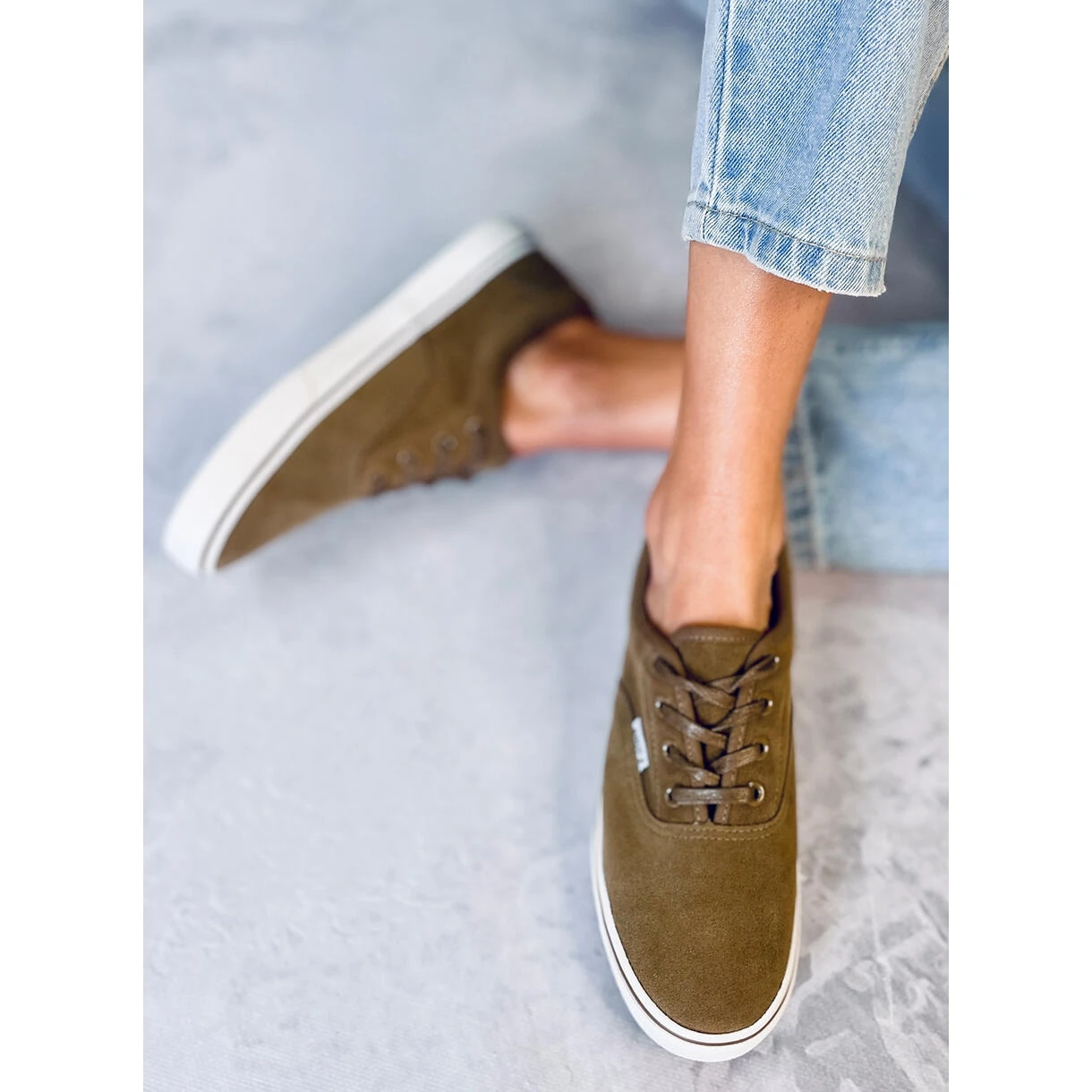 BM Baskets Femme En Daim Lovis Taupe Vert â Image 5