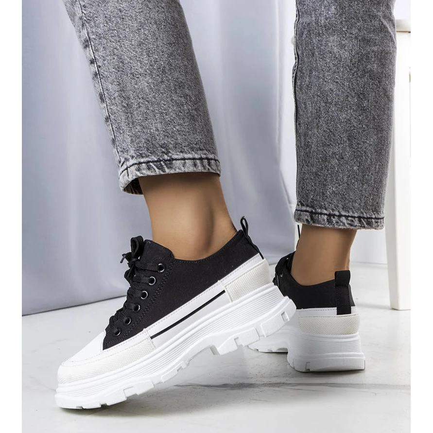 BM Baskets Montantes Noires à Plateforme Lavaris Le Noir