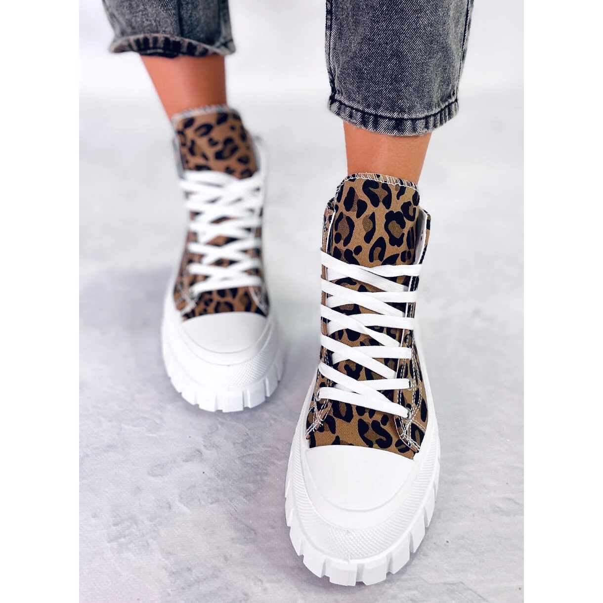 BM Baskets Montantes Tiger Leopard Brun – Image 2