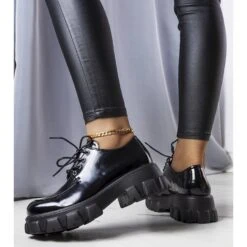 BM Chaussures Laquées Noires De Lynn Le Noir