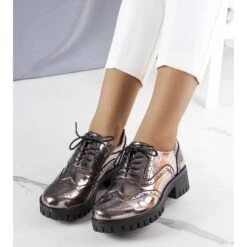 BM Chaussures Noires Métallisées De Myra Le Noir