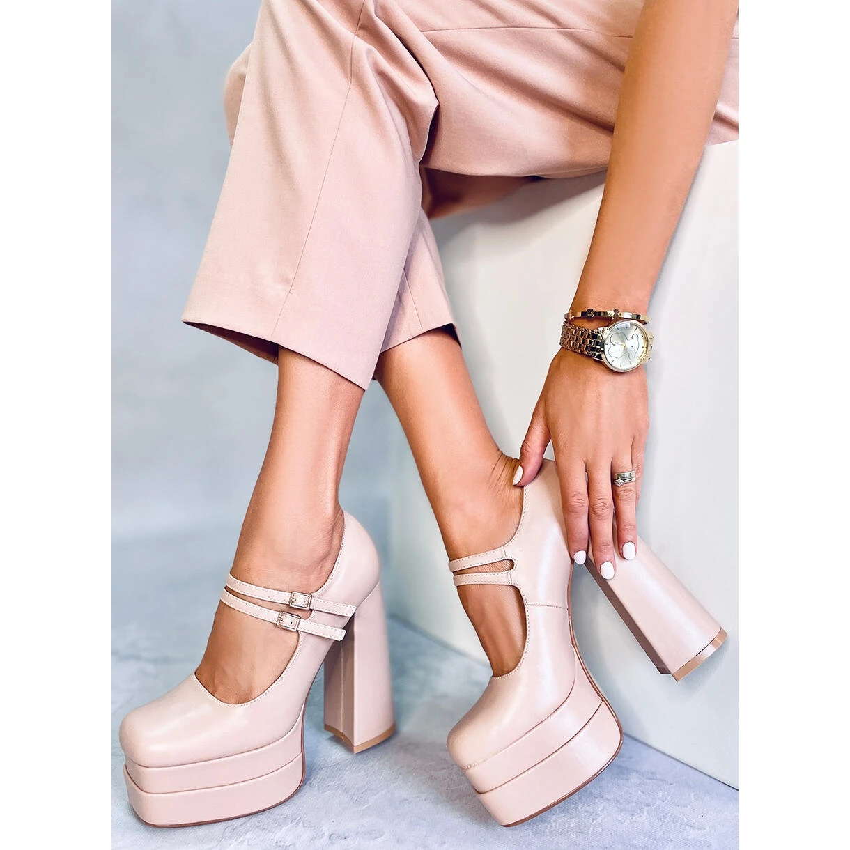 BM Escarpins à Plateforme Grain Beige Loit