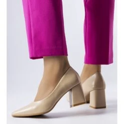 BM Escarpins à Talons Fanchon Beiges