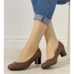 BM Escarpins Marron Sur Le Post Fidel Brun