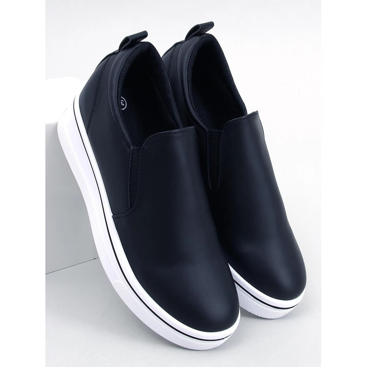 BM Naito Baskets Compensées Noires à Enfiler Le Noir – Image 5