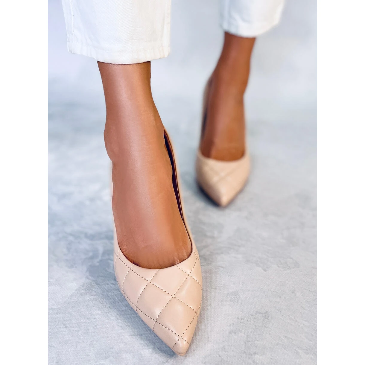 BM Raquel Nude Escarpins Matelassés à Talons Hauts Beige – Image 4