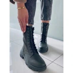 BM Travailleurs Avec Une Tige Flexible Calling Green Vert