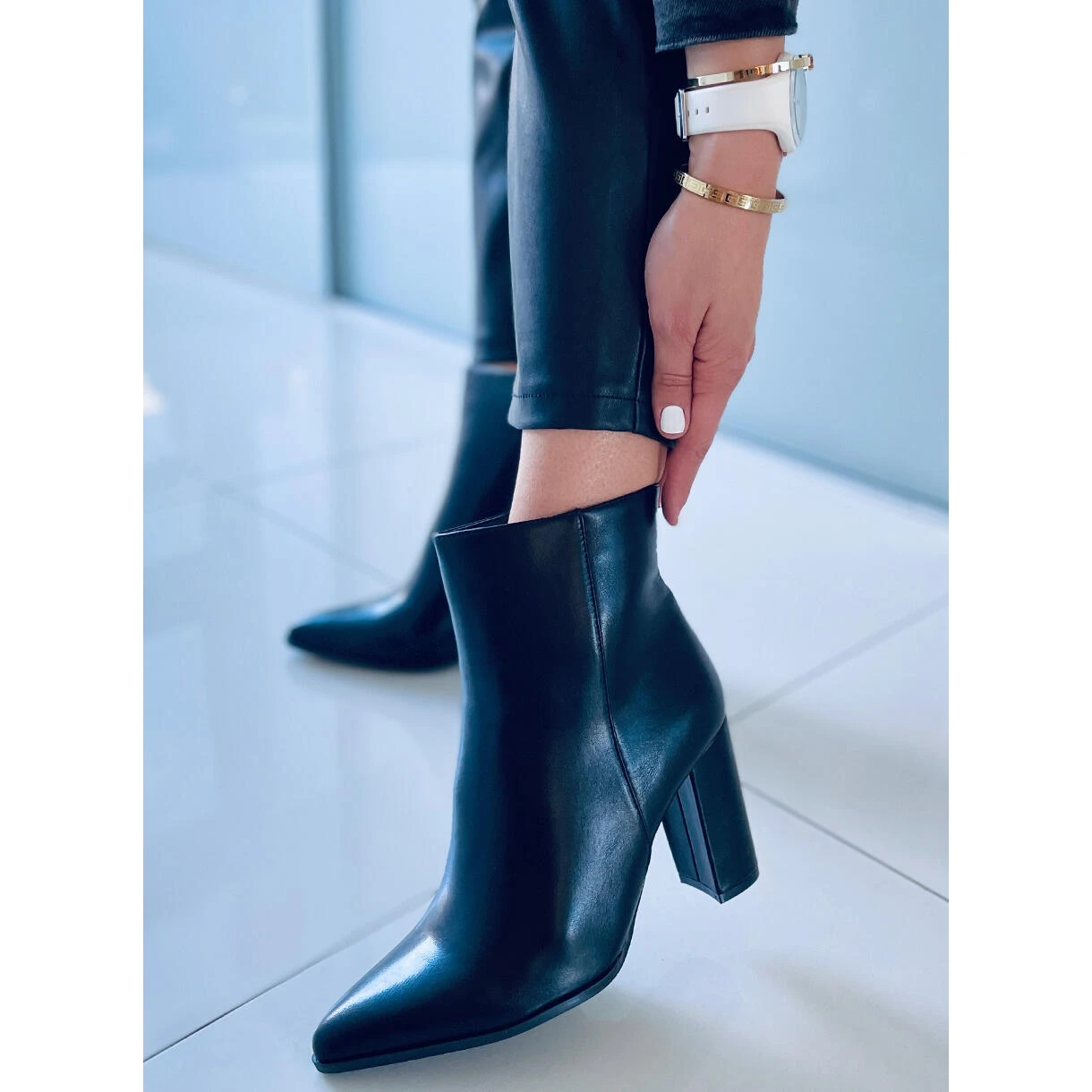 Bottes à Talons Hauts Classic Fergie Black Le Noir – Image 4