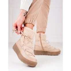 Bottes De Neige Pour Femmes Sur La Plate-forme Beige Shelovet