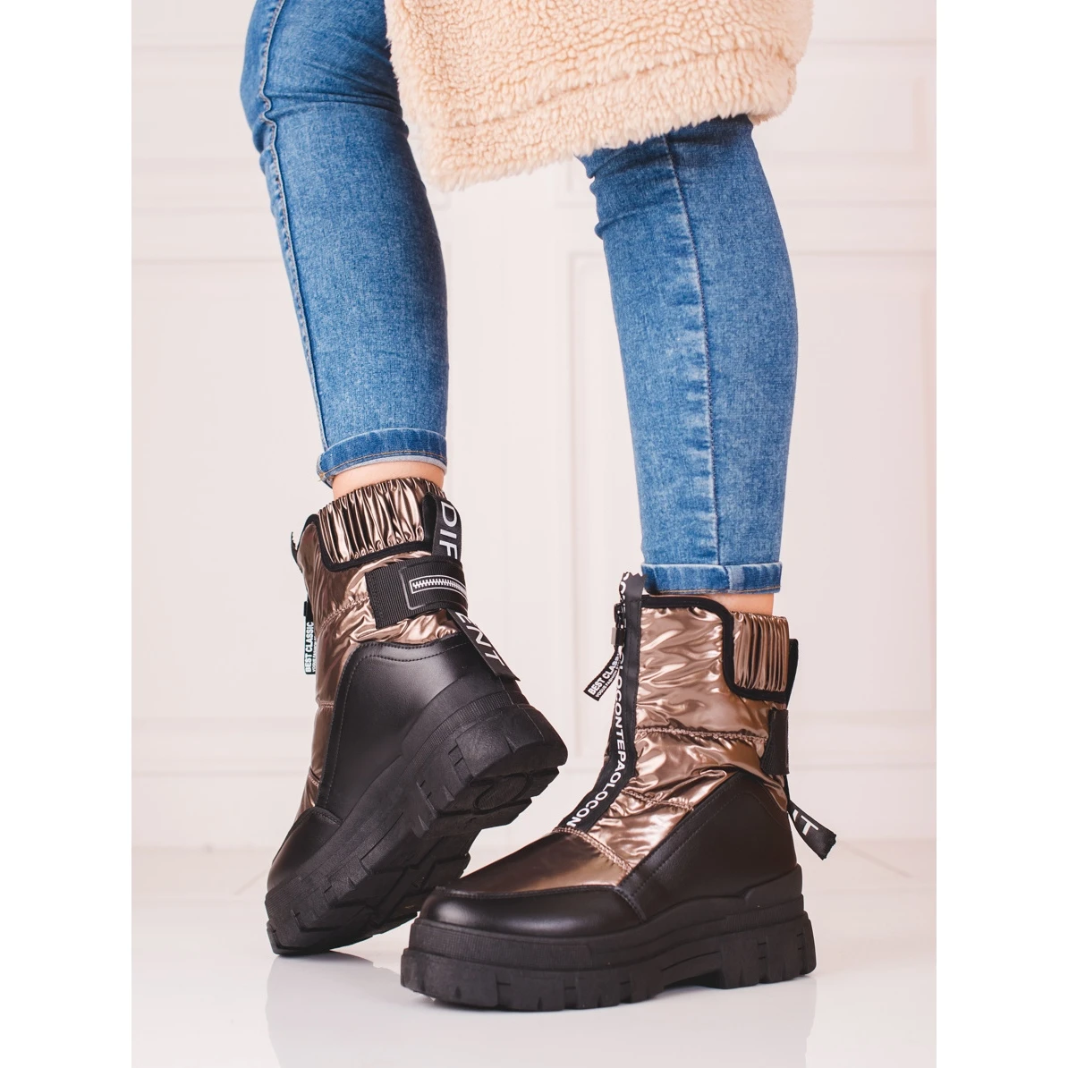 Bottes De Neige Pour Femmes Sur La Plateforme Vinceza D'or – Image 5