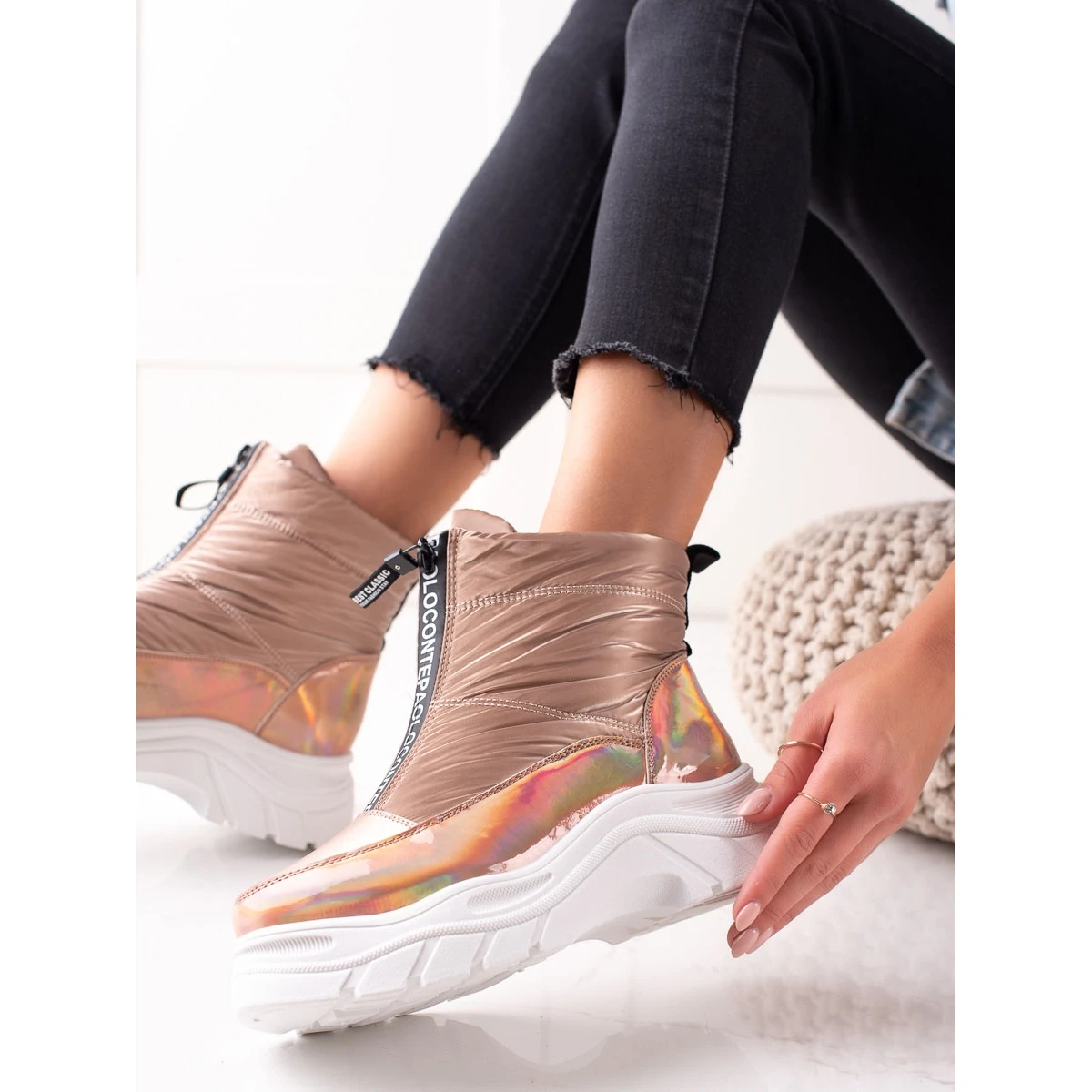 Bottes De Neige Sur La Plateforme VINCEZA D'or – Image 3