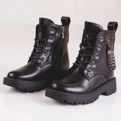 Bottes Filles Noires Avec Chaîne Shelovet Le Noir