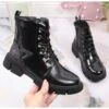 Bottes NEWS Noires, Laquées, Isolées Noires Pour Filles Le Noir