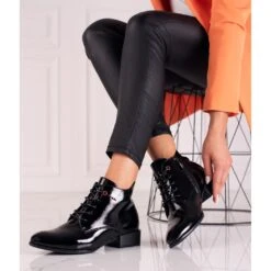 Bottines à Lacets Laquées Par W. Potocki Le Noir