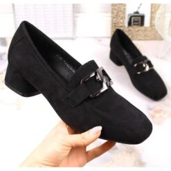 Chaussures à Petit Talon En Daim Noir Vinceza 10869 Le Noir