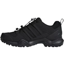 Chaussures Adidas Terrex Swift R2 M CM7486 Le Noir