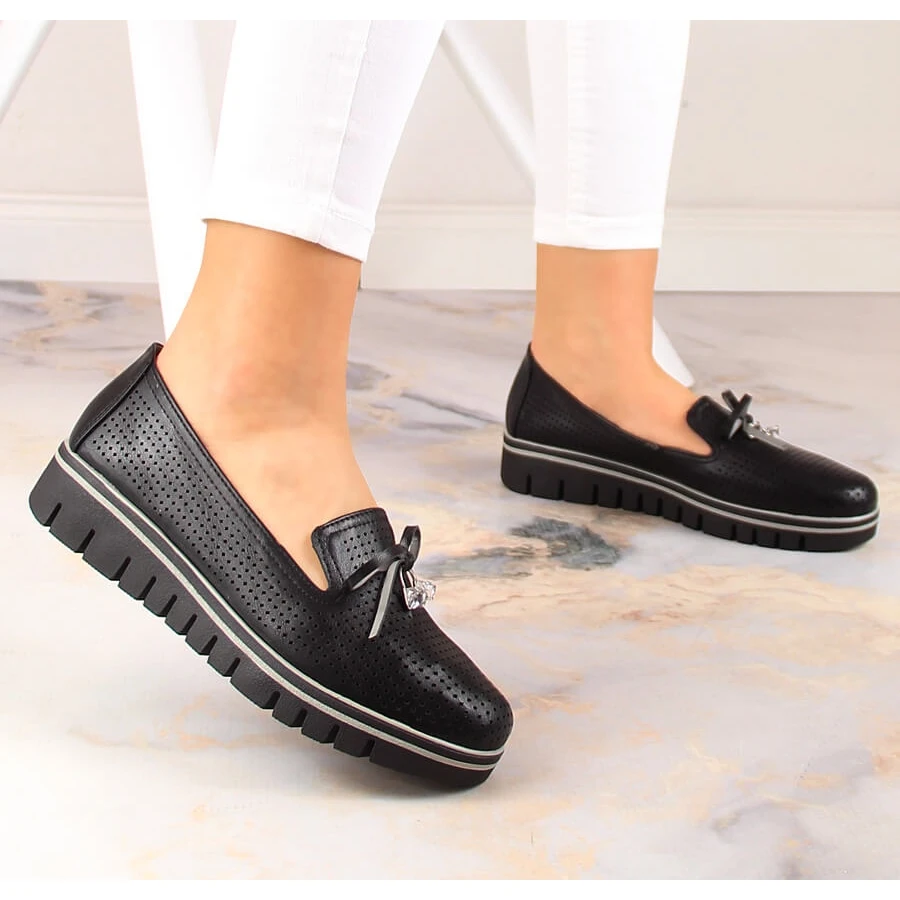 Chaussures Compensées Noires Ajourées Pour Femme Jezzi RMR2268-2 Le Noir – Image 2