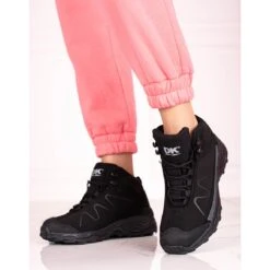 Chaussures De Randonnée Sportives Pour Femmes Avec Une Tige Haute DK Noir Le Noir