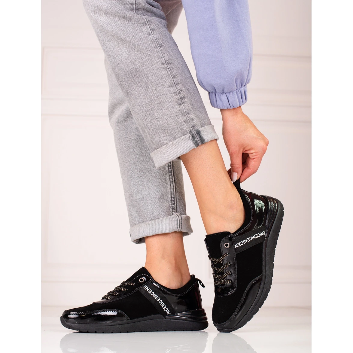 Chaussures De Sport En Cuir Naturel Noir Shelovet Le Noir