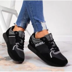 Chaussures De Sport En Cuir Noir Big Star JJ274284 Le Noir