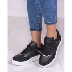 Chaussures De Sport Pour Femmes Shelovet Noires Sur Une Plate-forme Blanche Le Noir