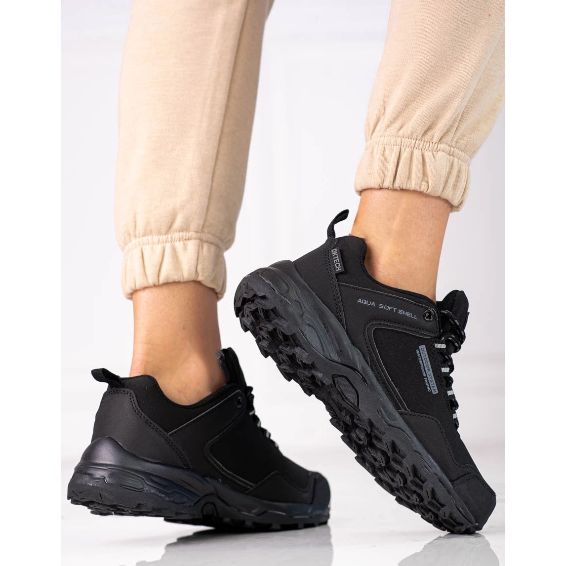 Chaussures De Trekking Femme DK Waterproof Noires Le Noir