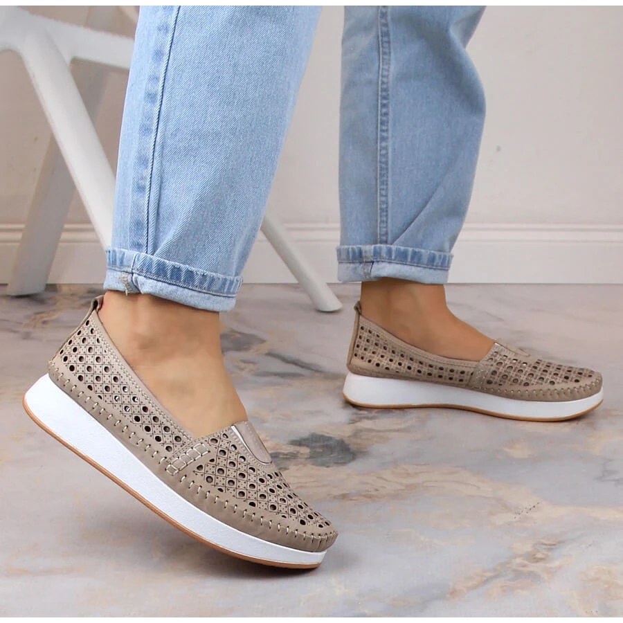 Chaussures Femme Ajourées à élastique Beige T.Sokolski VU85LAS – Image 4