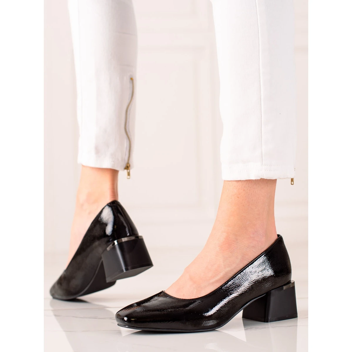 Escarpins élégants à Talons Hauts La.Fi Le Noir – Image 2