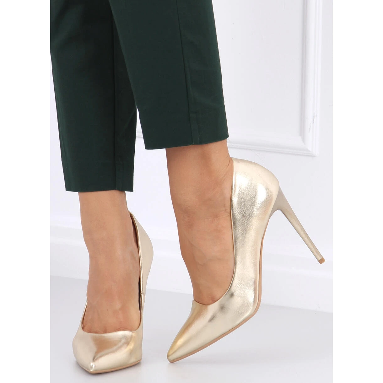 Escarpins Sur Un Talon Eva Gold D'or – Image 2