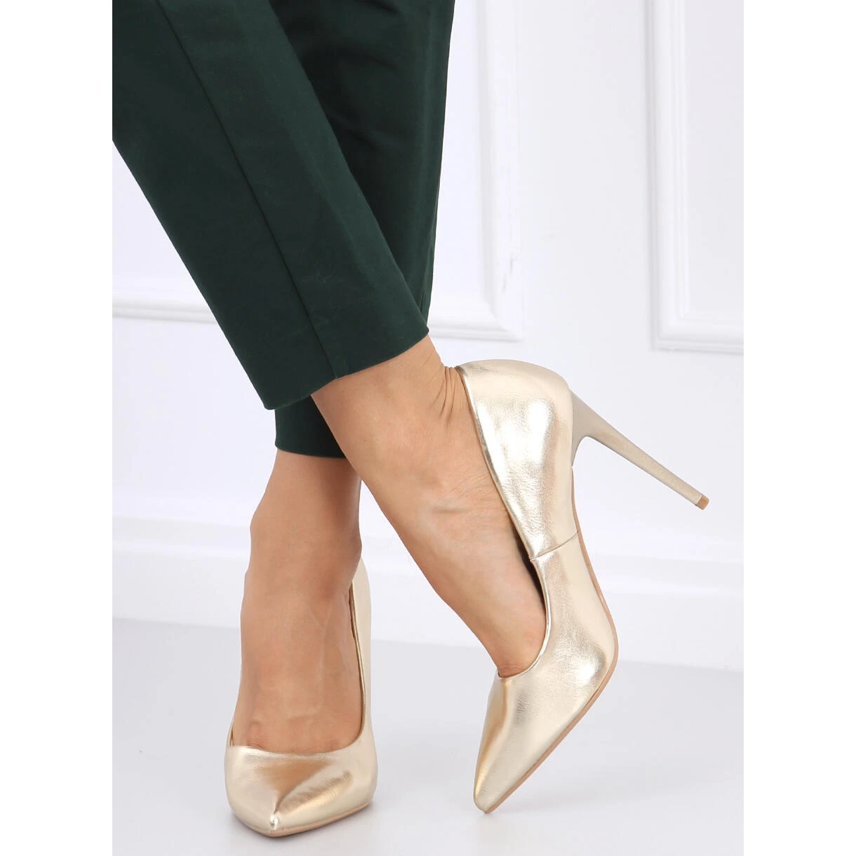 Escarpins Sur Un Talon Eva Gold D'or – Image 5