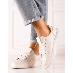 G2G/Good To Great Chaussures De Sport Beiges Baskets