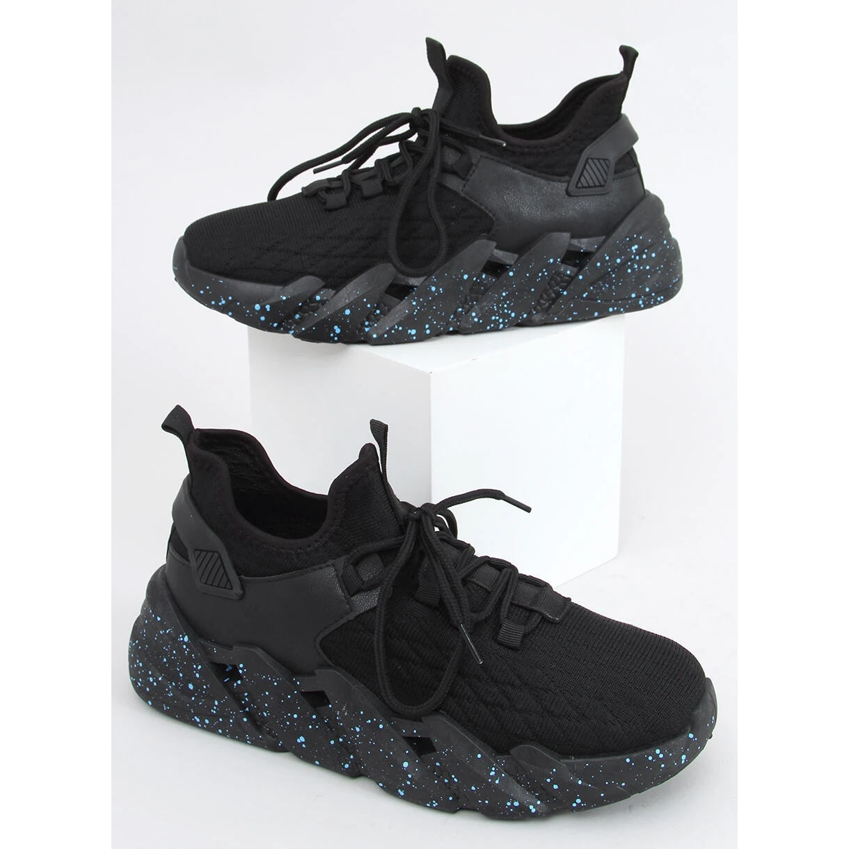 Indu Chaussures De Sport Chaussettes Noires Le Noir – Image 2