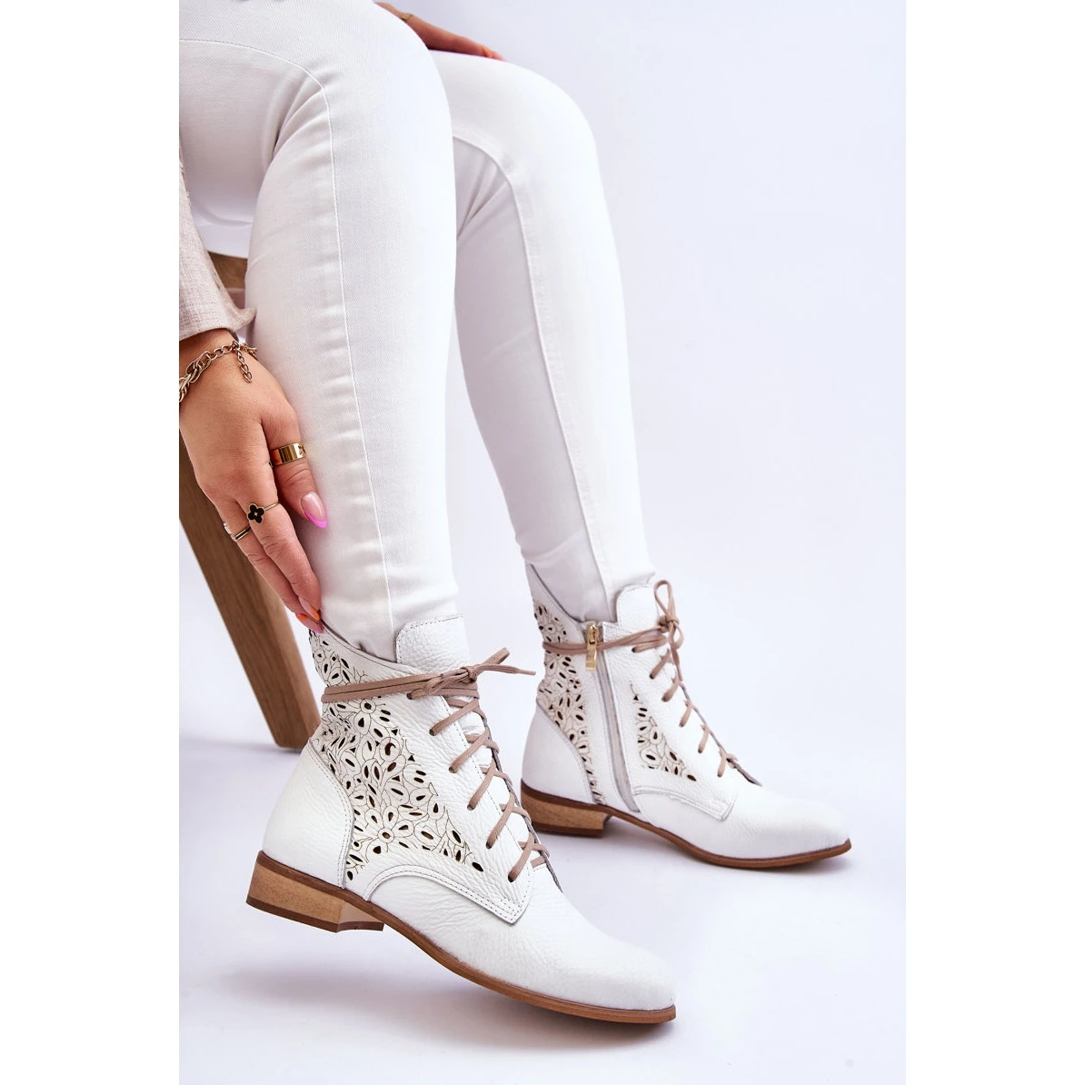 Lewski Shoes Bottes Zippées En Cuir Pour Femmes Left Shoes 3186 White Peas Blanche – Image 6