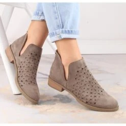 M. DASZYŃSKI Bottines à Enfiler En Daim Ajouré Pour Femme Marron M.Daszyński SA62-102 Brun