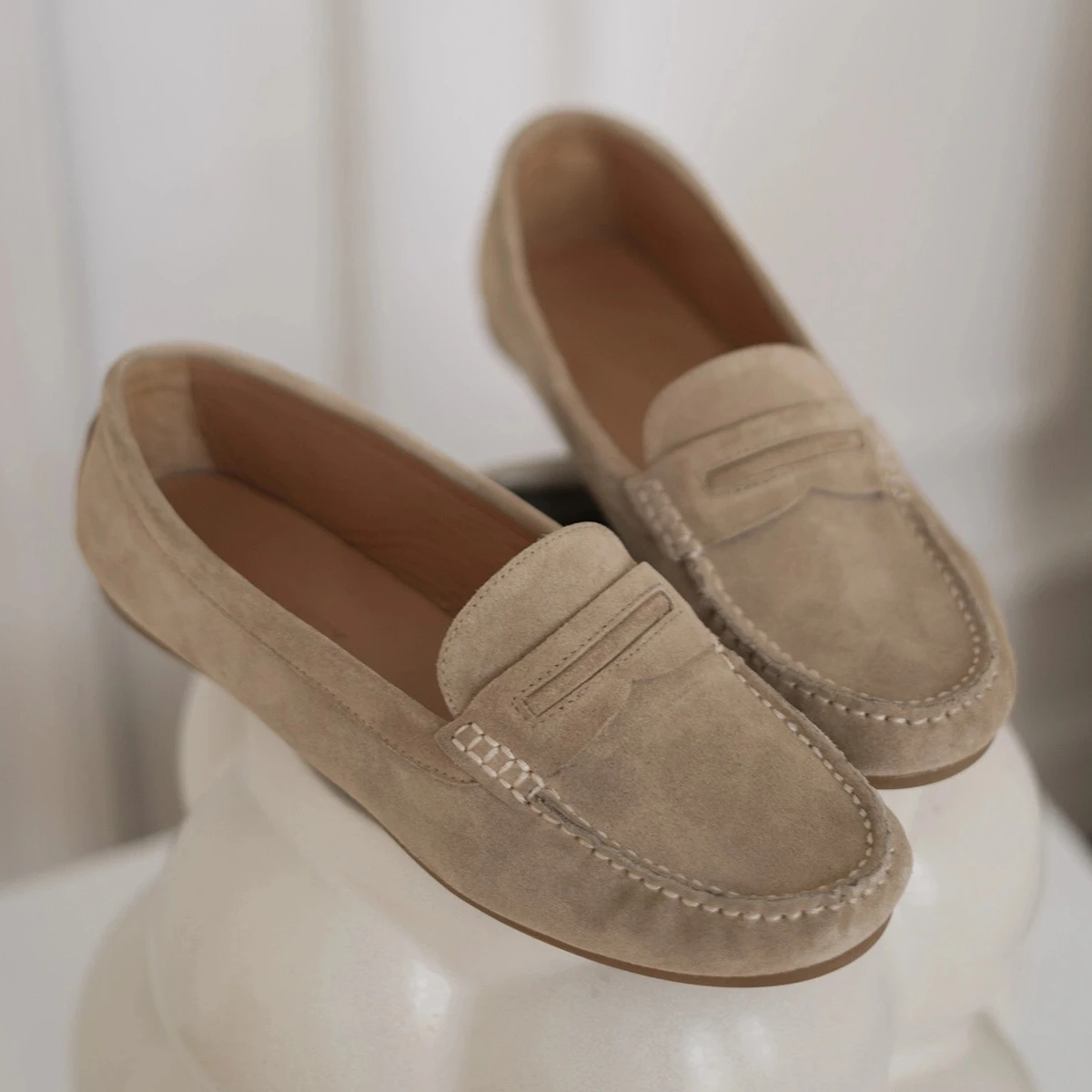Marco Shoes Mocassins En Daim Beige – Image 8