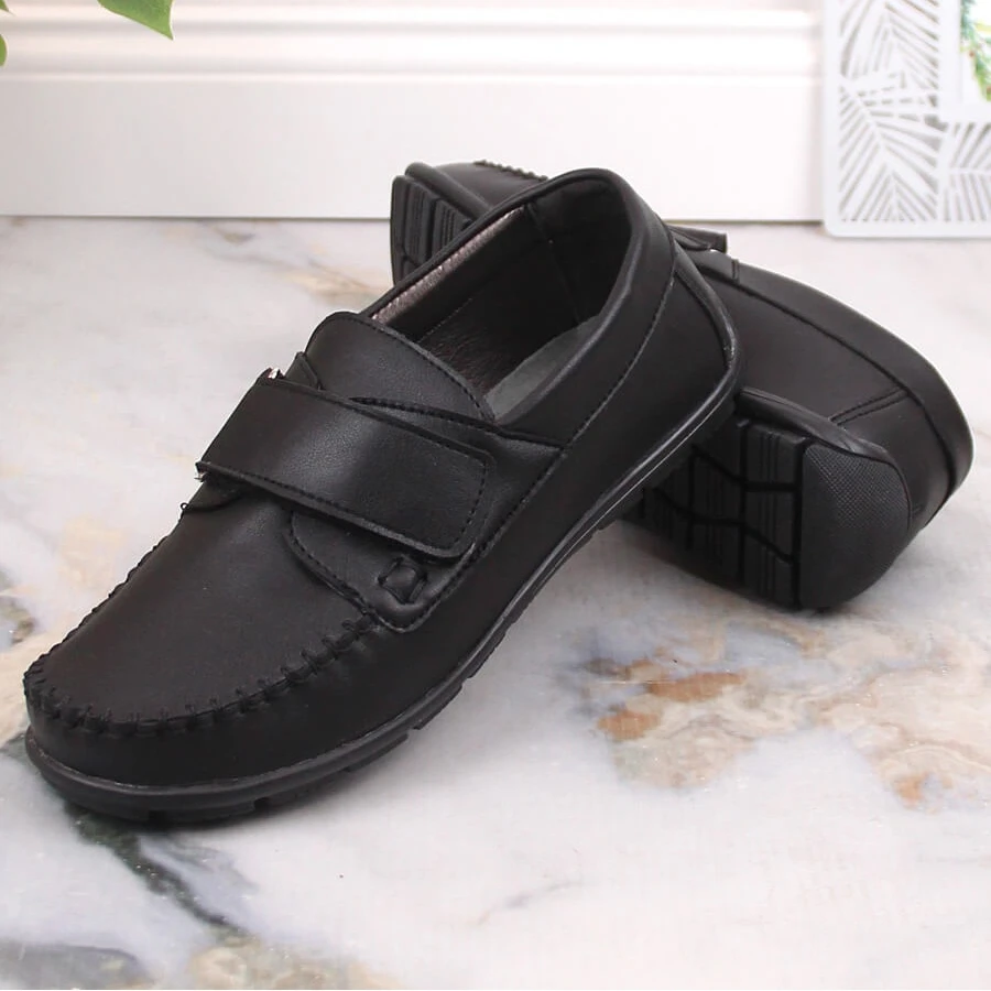 Mocassins Habillés Garçon Avec Velcro Noir Kornecki 6804 Le Noir – Image 5