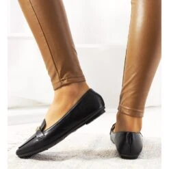 Mocassins Noirs à Bout Carré De Milder Le Noir