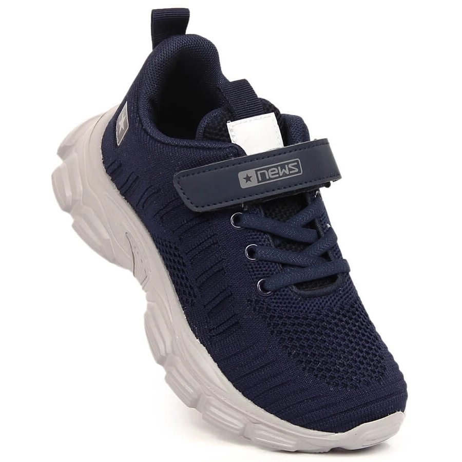 News Chaussures De Sport Pour Enfants Sur La Plate-forme Bleu Marine