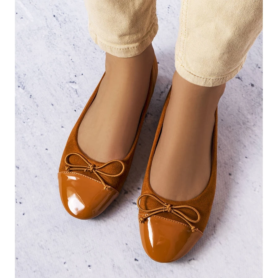 PA1 Ballerines Marron à Bout Verni De Simard Brun – Image 2