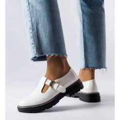 PA1 Chaussures Laquées Blanches Vaden